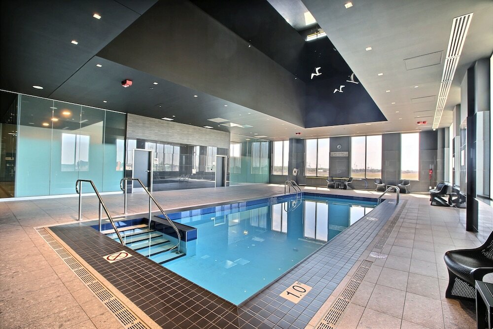 Фото Courtyard by Marriott Montreal Brossard