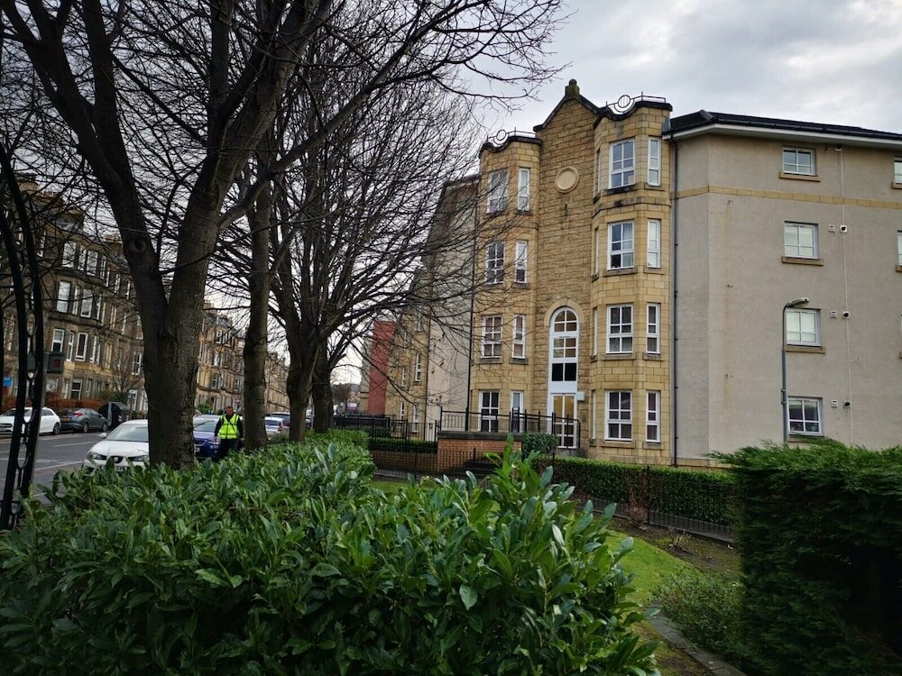 Фото McDonald Road Apartment