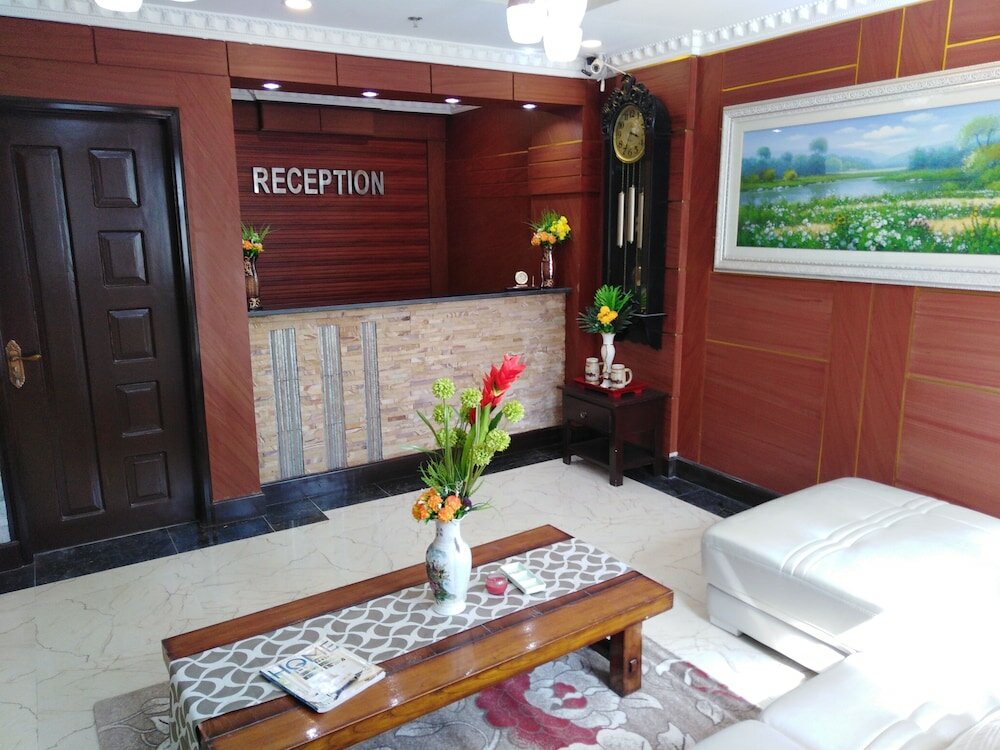 Фото Venezia Suites Hotel