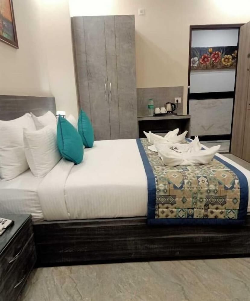 Фото V One Pride