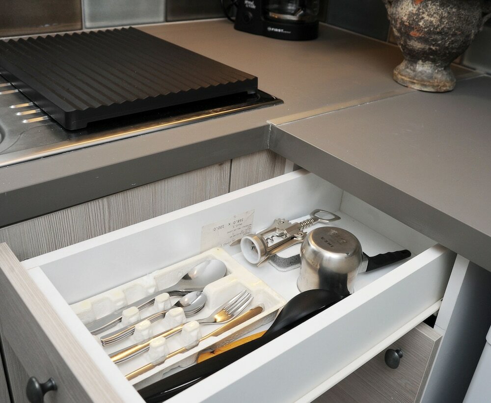 Фото Top of the city Central studio with Acropolis View