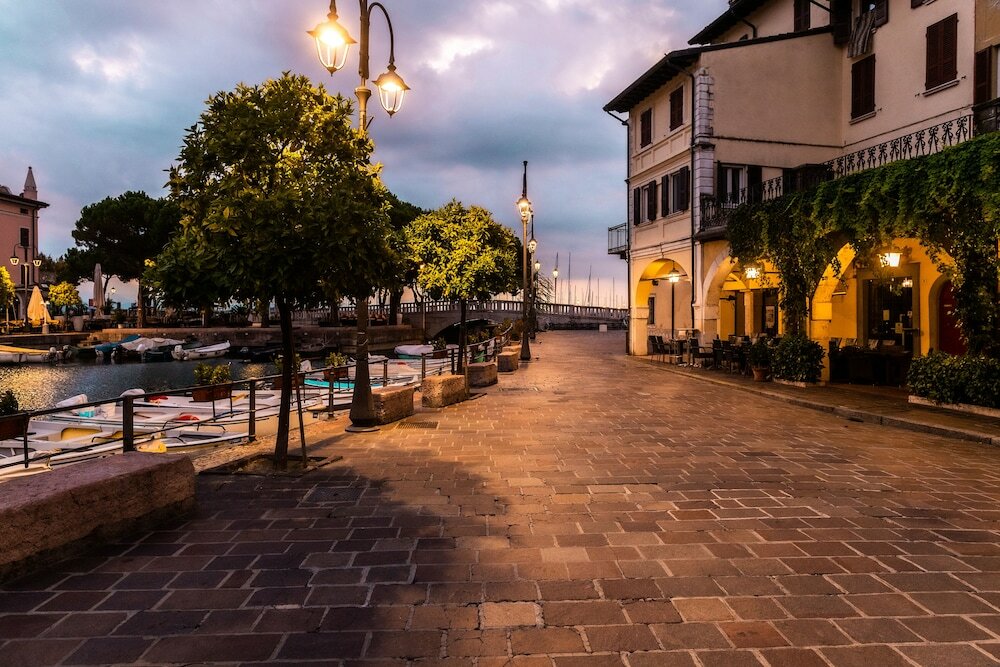 Фото Flowers Apartments