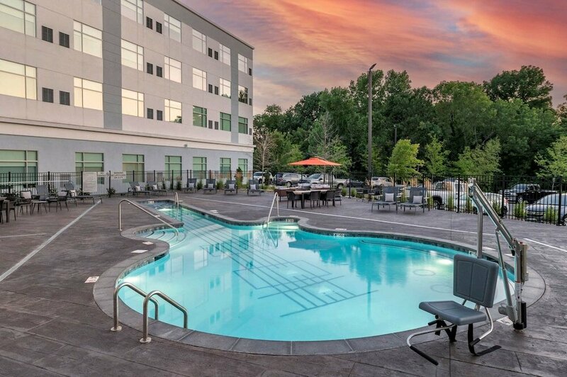 Гостиница Cambria Hotel Nashville Airport