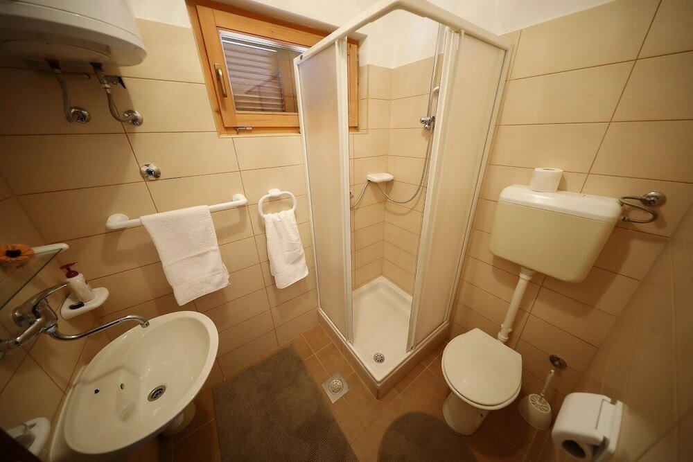 Фото Knez Mali Iz