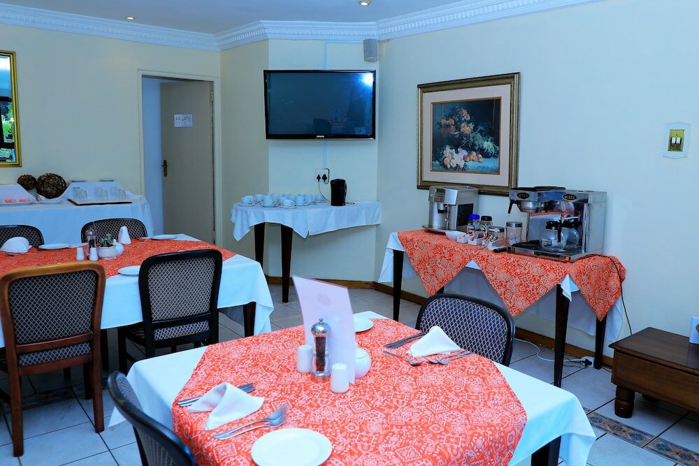 Фото King's Tide Boutique Hotel