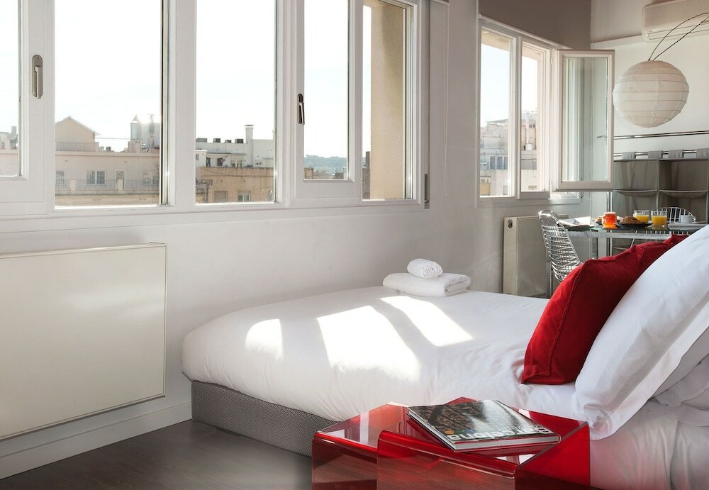 Фото Enjoybcn Coliseum Apartments