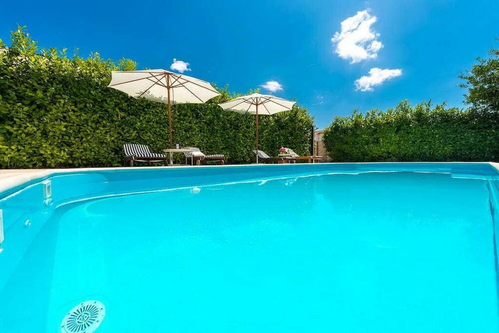 Фото Apartmani Darjan