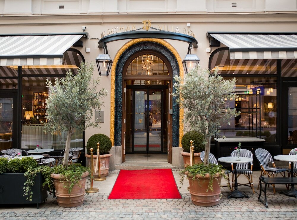 Фото отеля 1