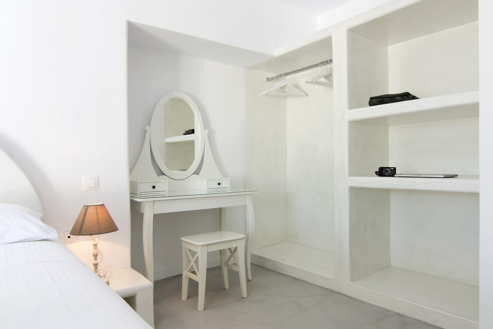 Фото Serifos Houses Livadakia