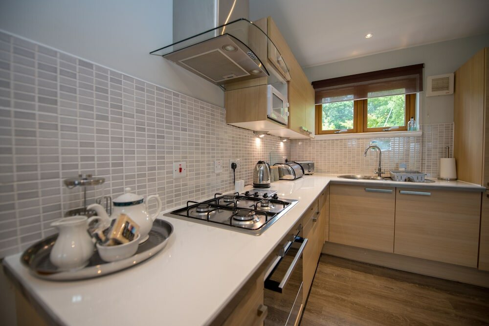 Фото Loch Lomond Waterfront Luxury Lodges