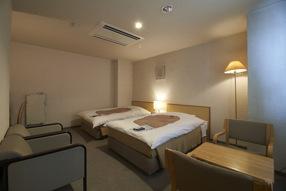 Фото Hotel Four C's