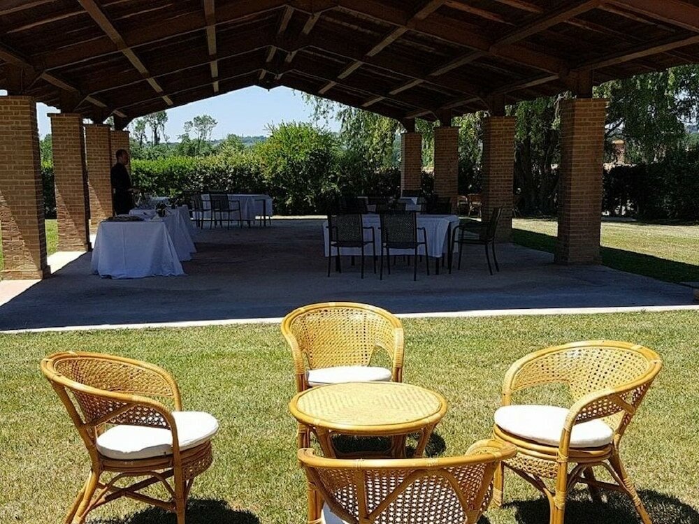 Фото Agriturismo Pian del Tevere