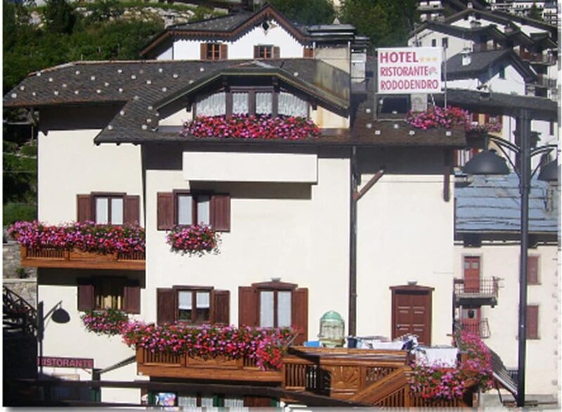 Hotel Rododendro