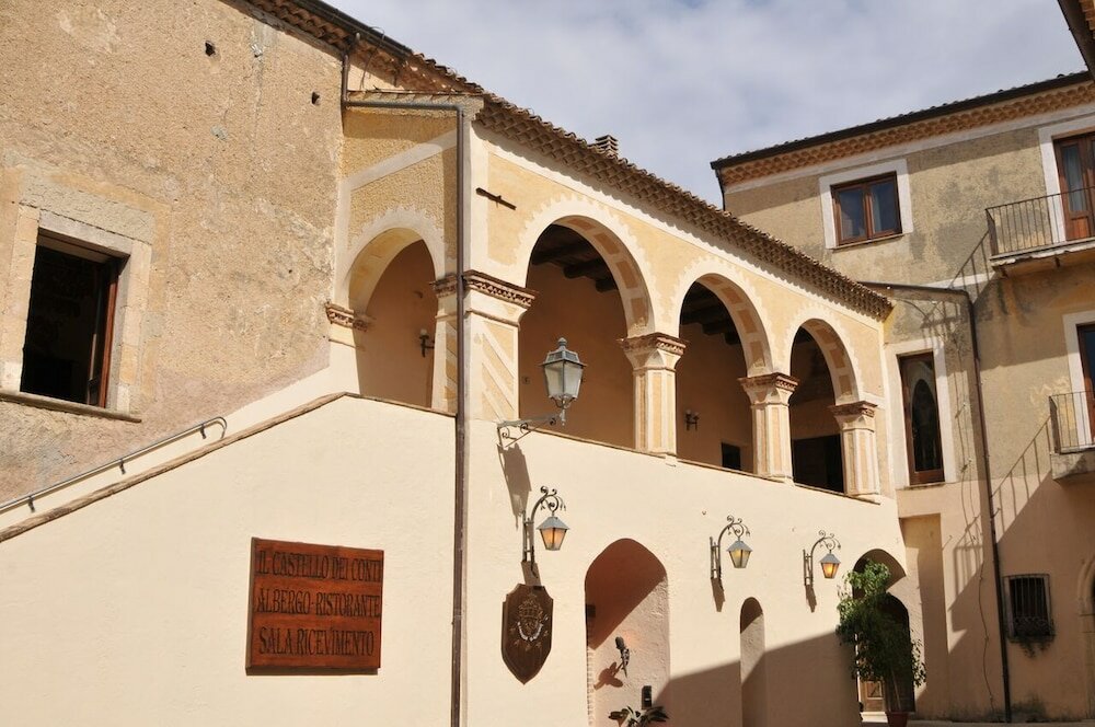 Фото Castello di Altomonte