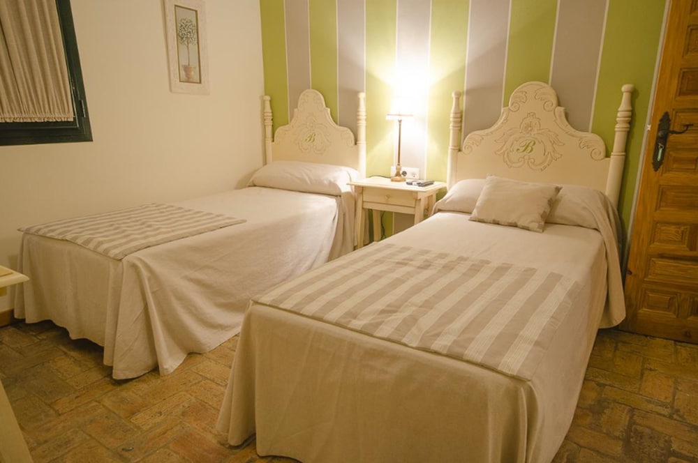 Фото Hotel Rural Molino la Boticaria