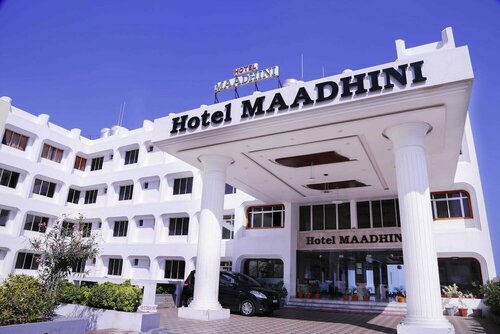 Гостиница Hotel Maadhini