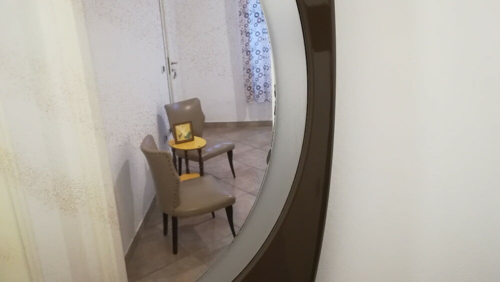 Фото Esagono Monello