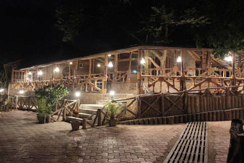 Фото Shangri La Jungle Resort