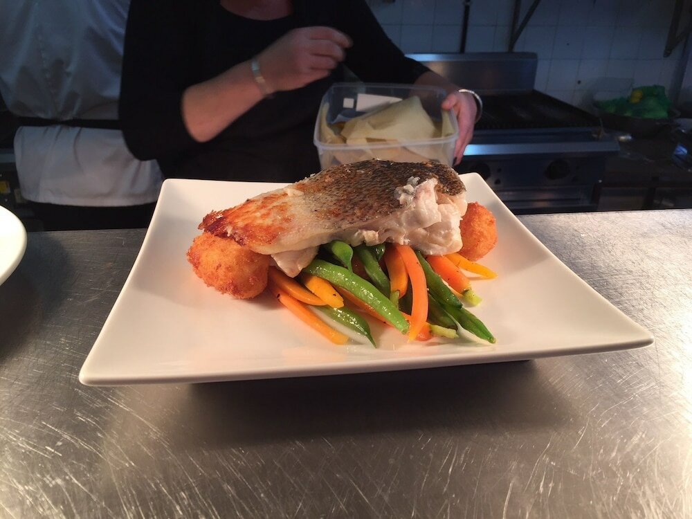 Фото Finley Country Club Hotel Motel