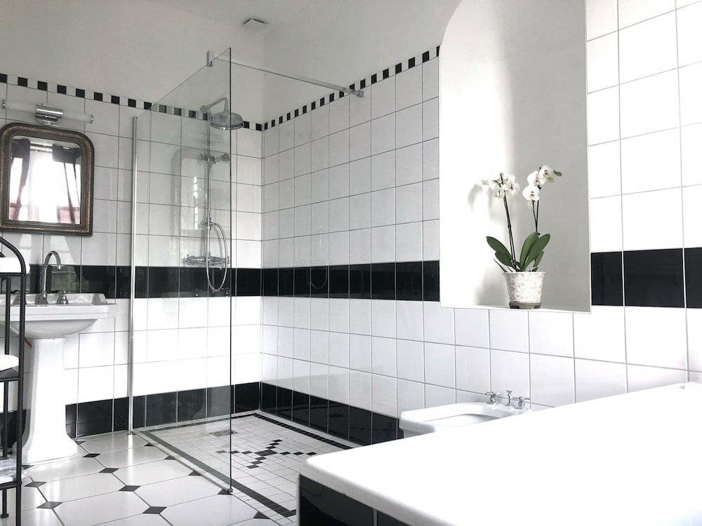 Фото Castel Saint-Léonard