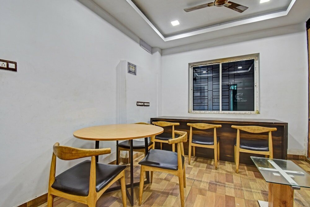 Фото Townhouse 727 Hotel The Platinum