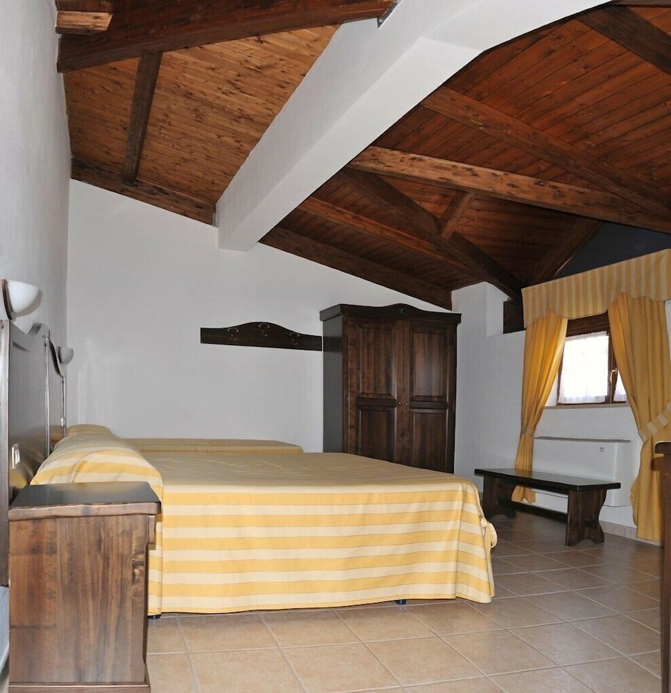 Фото Hotel Pietrapanna