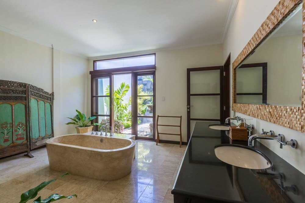 Фото Villa Aisha