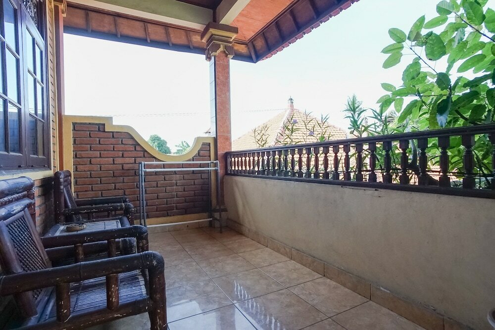 Фото Indopurejoy House - Komala Indah Cottages