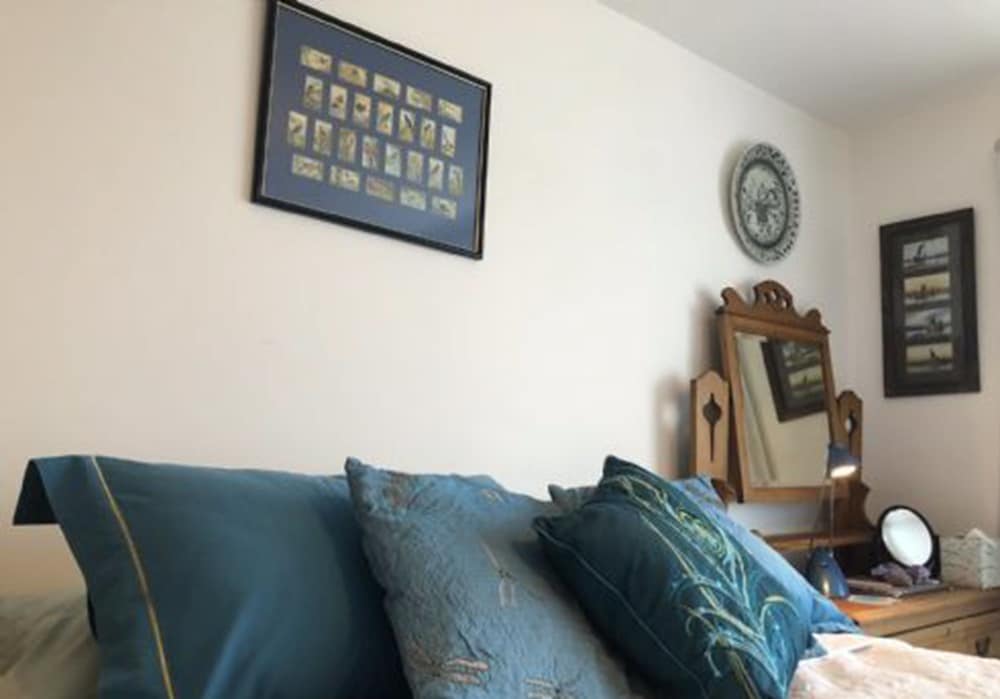 Фото Lakeside B&b