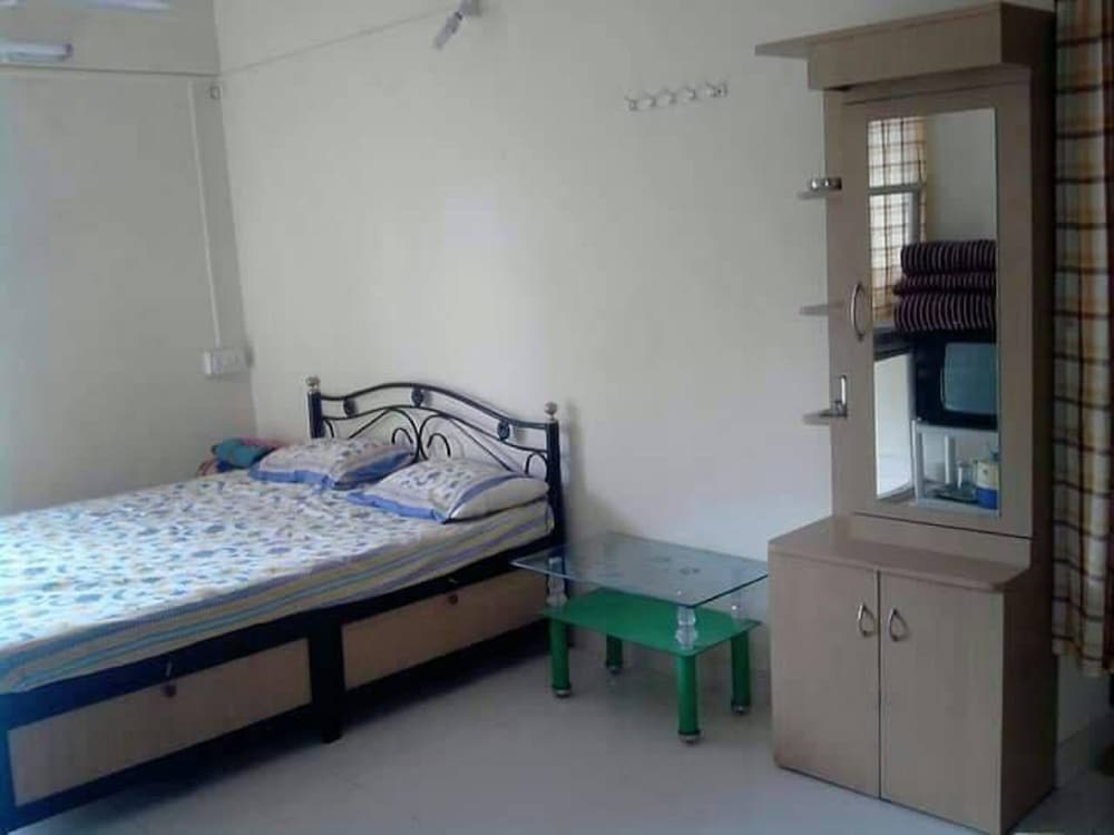 Фото Nandanvan Bungalow