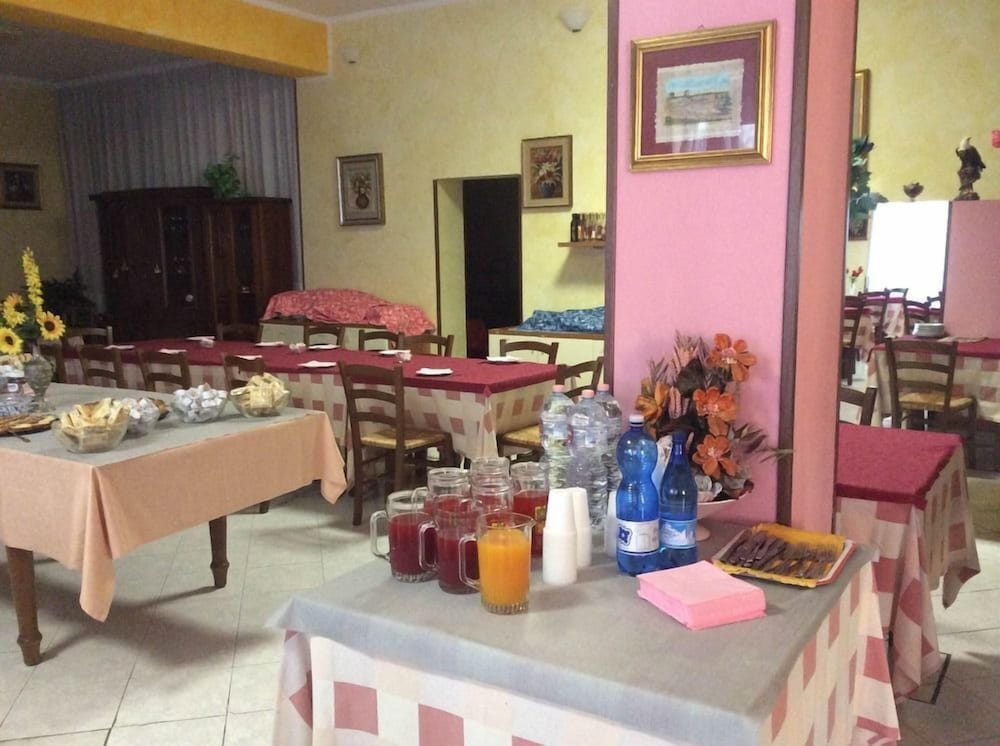 Фото Nuovo Albergo Rex