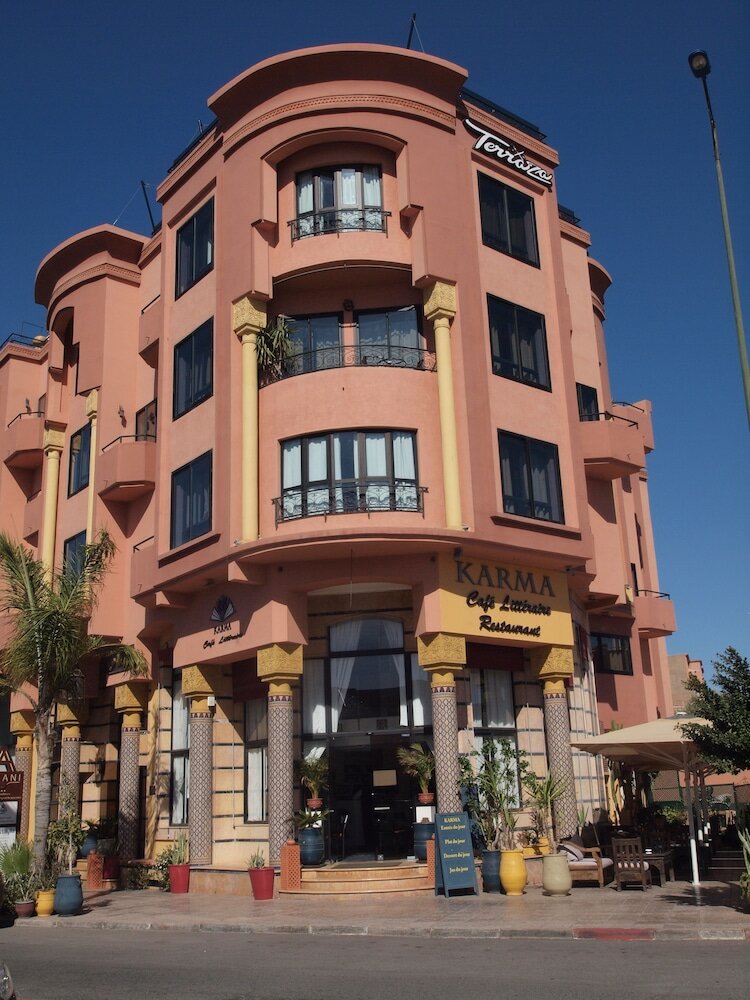 Фото Amani Hotel Suites & SPA