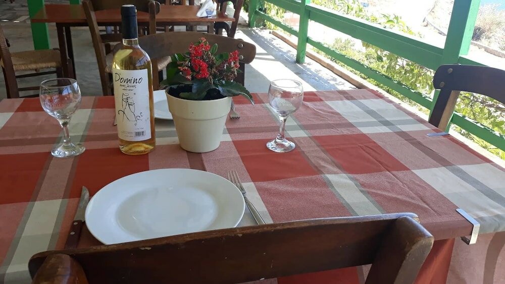 Фото Ambeles Apartments