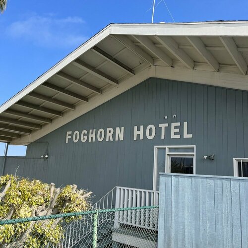 Гостиница Foghorn Harbor Inn в Марина Дель Рей