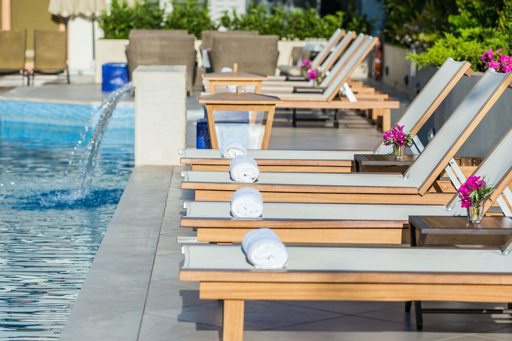 Фото Theartemis Palace Hotel