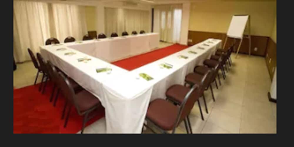 Фото Pousada Corsário Búzios