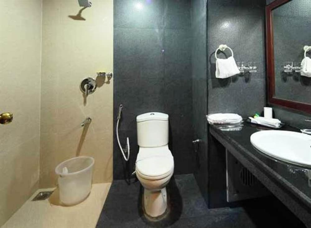 Фото T And U Leisure Hotel