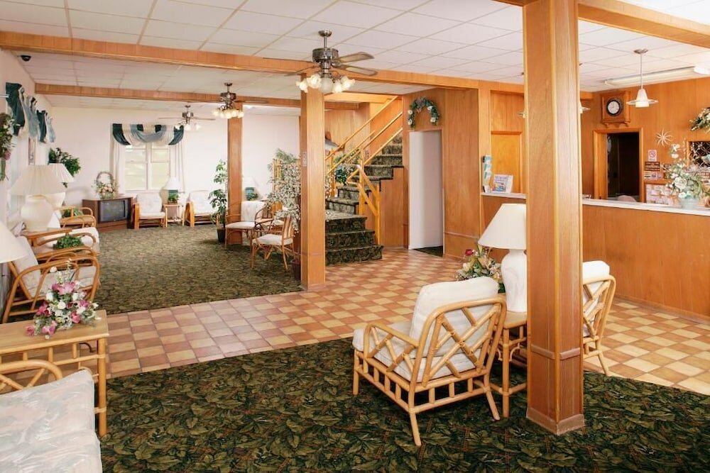 Фото Majestic Hotel & Apartments