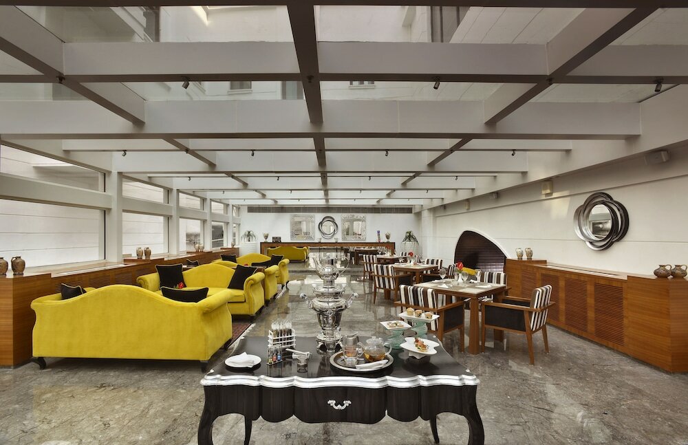 Фото The LaLiT Great Eastern Kolkata