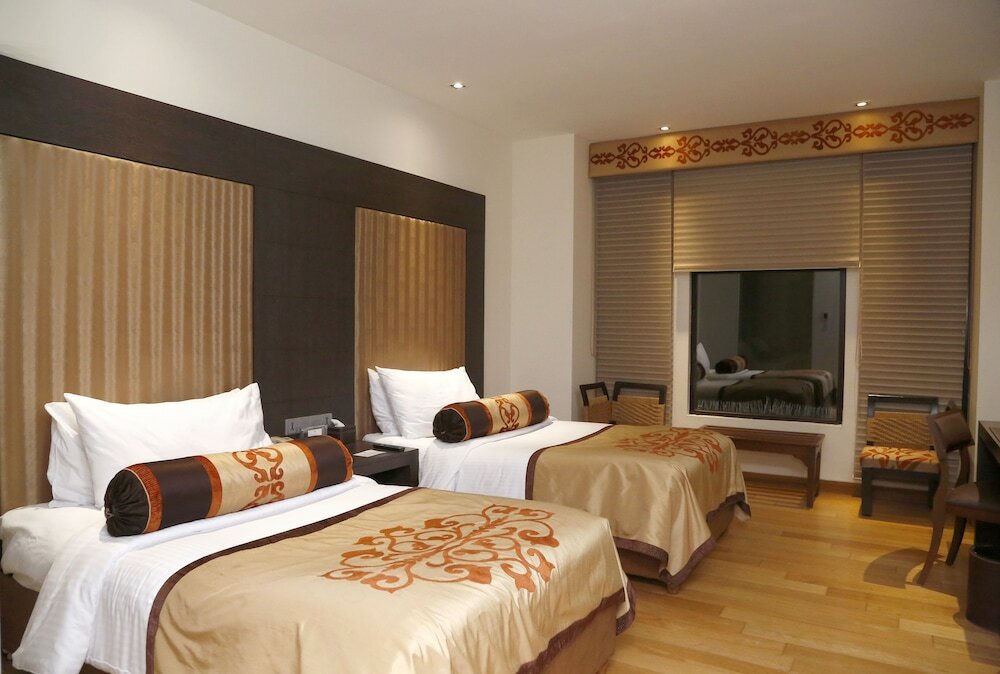 Фото The LaLiT Great Eastern Kolkata