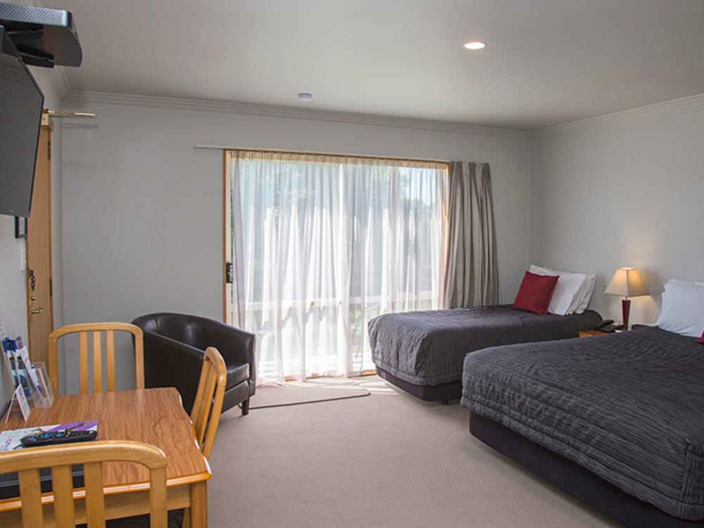 Фото Asure Chelsea Gateway Motor Lodge