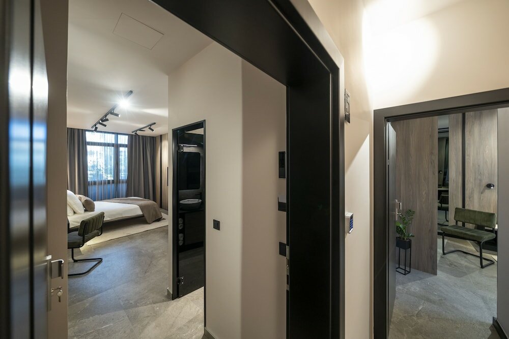 Фото Velvet rooms & more