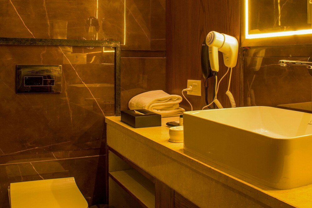 Фото Quality Inn Bhagsu Heritage