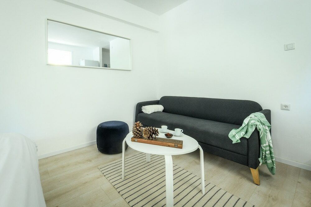 Фото CozyStudio Apt in a vibrant neighborhood