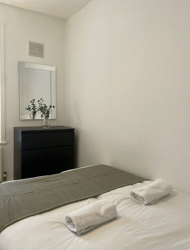 Фото Alexander Apartments Gateshead North