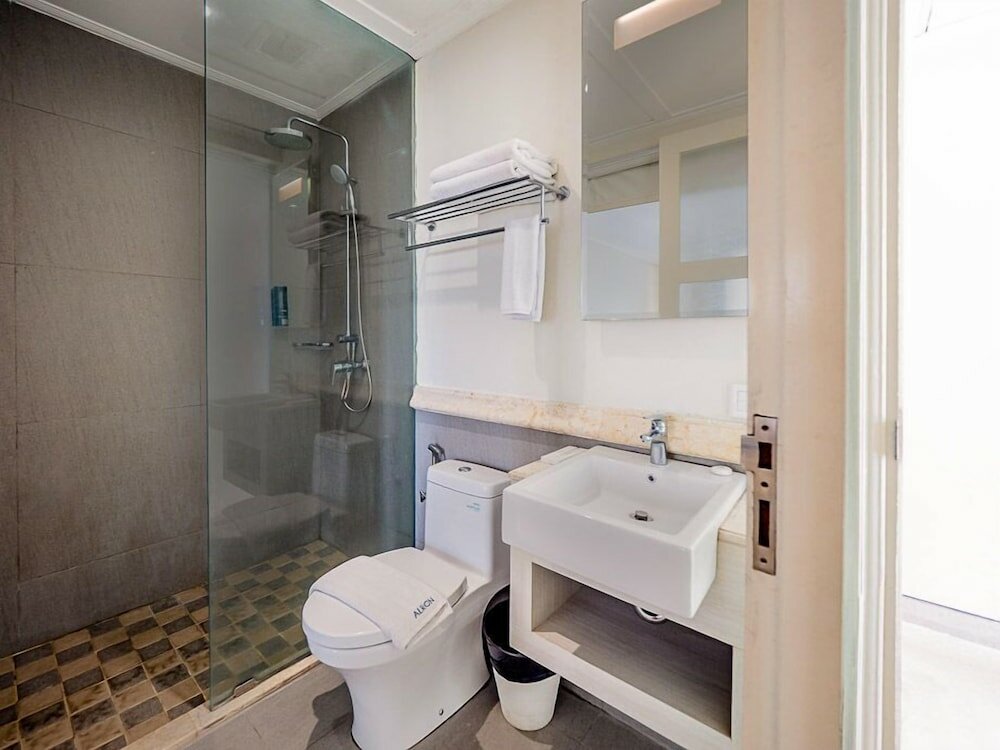 Фото Alron Hotel Kuta Powered by Archipelago