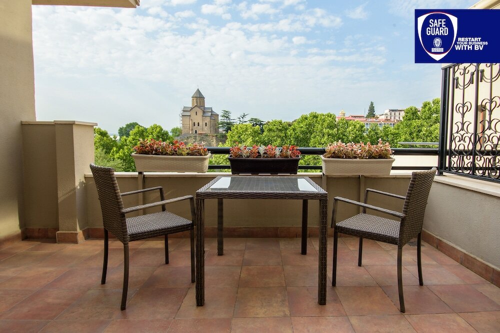 Фото Tiflis Palace