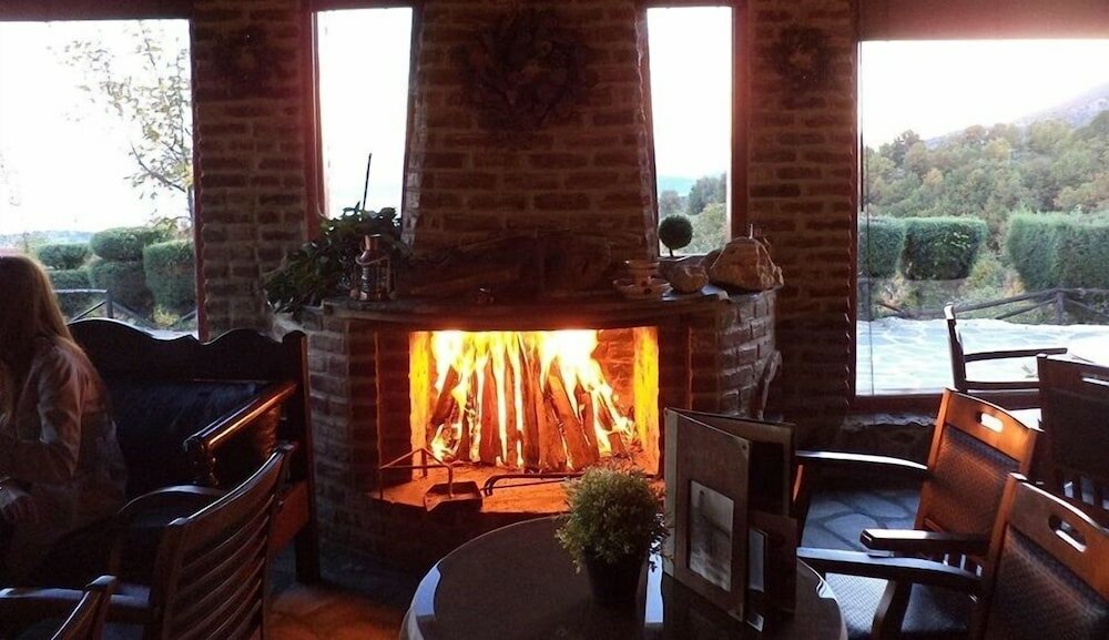 Фото Loggas Hotel