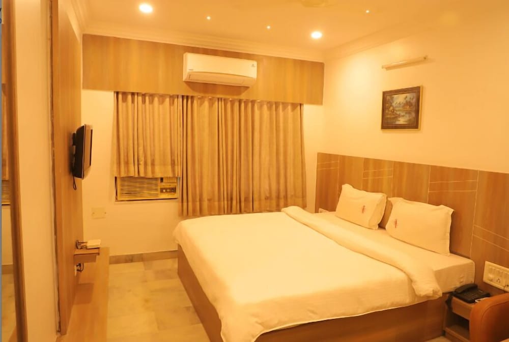 Фото Hotel Galaxy