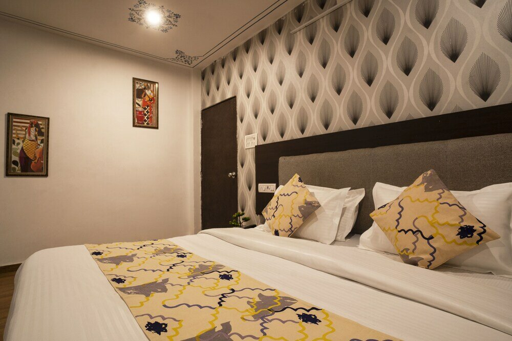 Фото Tripli Hotels Arunoday Palace